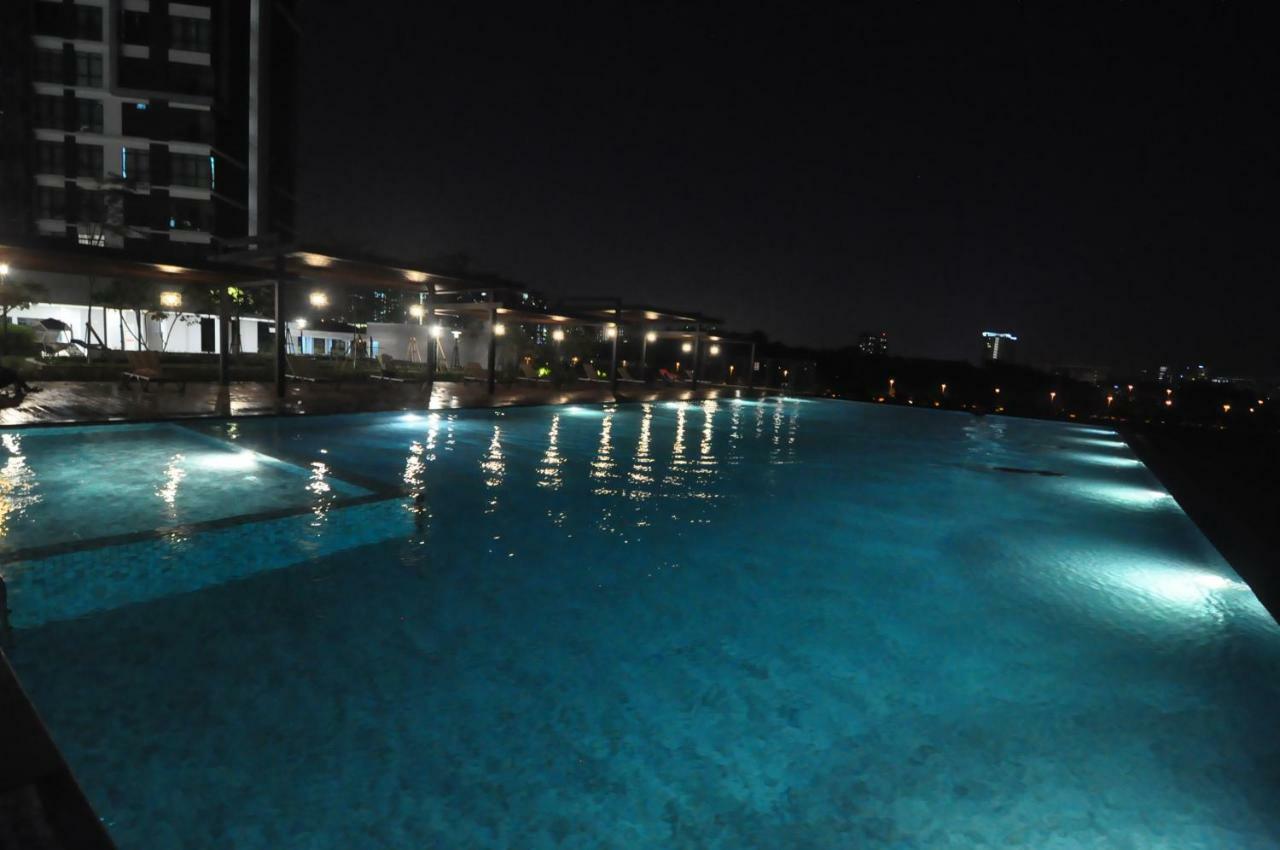 Kenwingston Square Garden By Idealhub Cyberjaya Extérieur photo