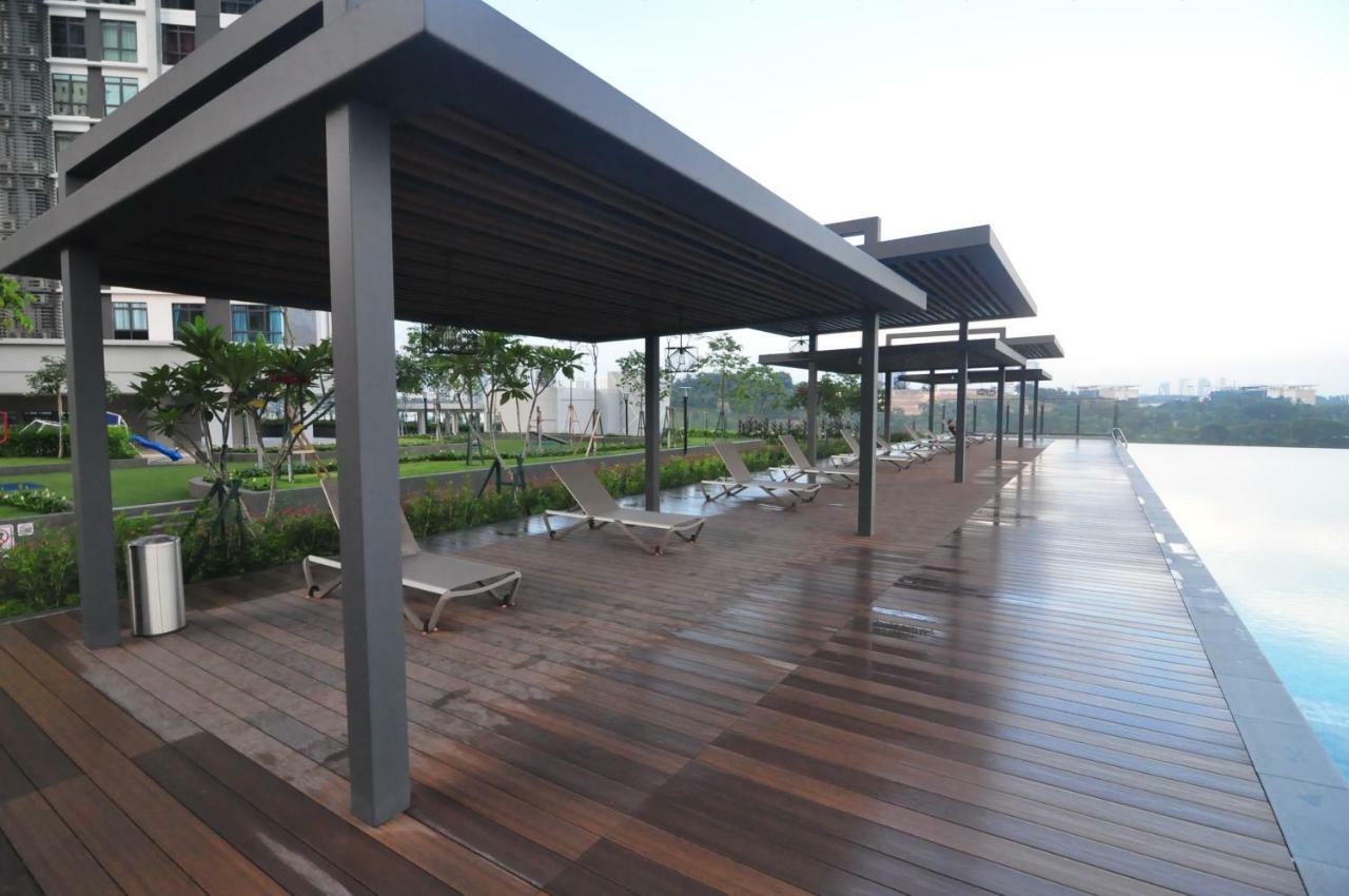 Kenwingston Square Garden By Idealhub Cyberjaya Extérieur photo