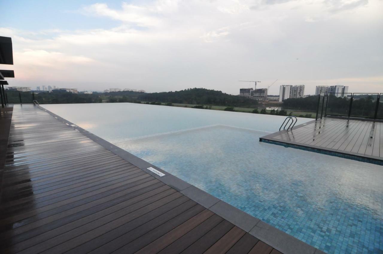 Kenwingston Square Garden By Idealhub Cyberjaya Extérieur photo