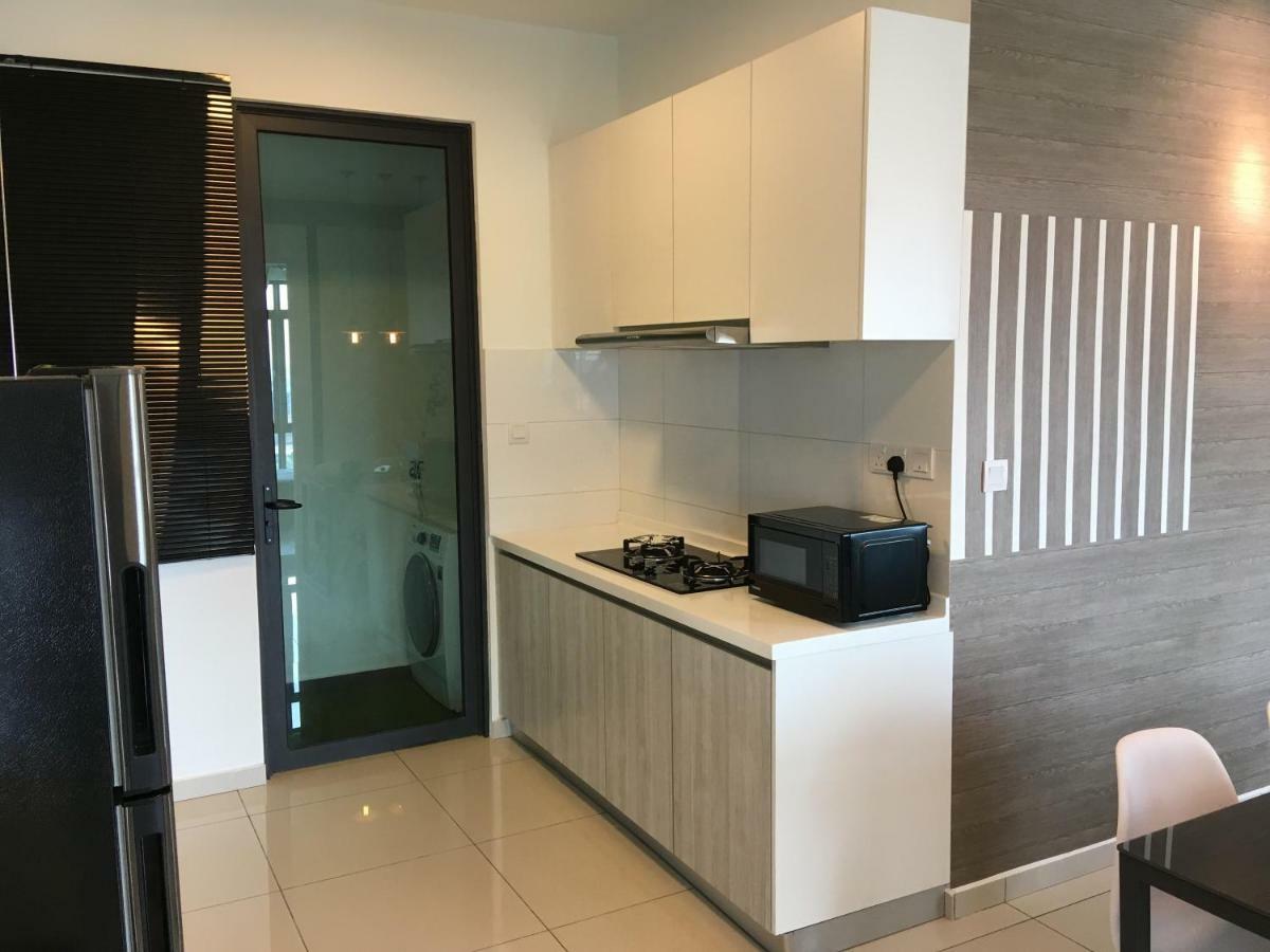 Kenwingston Square Garden By Idealhub Cyberjaya Extérieur photo